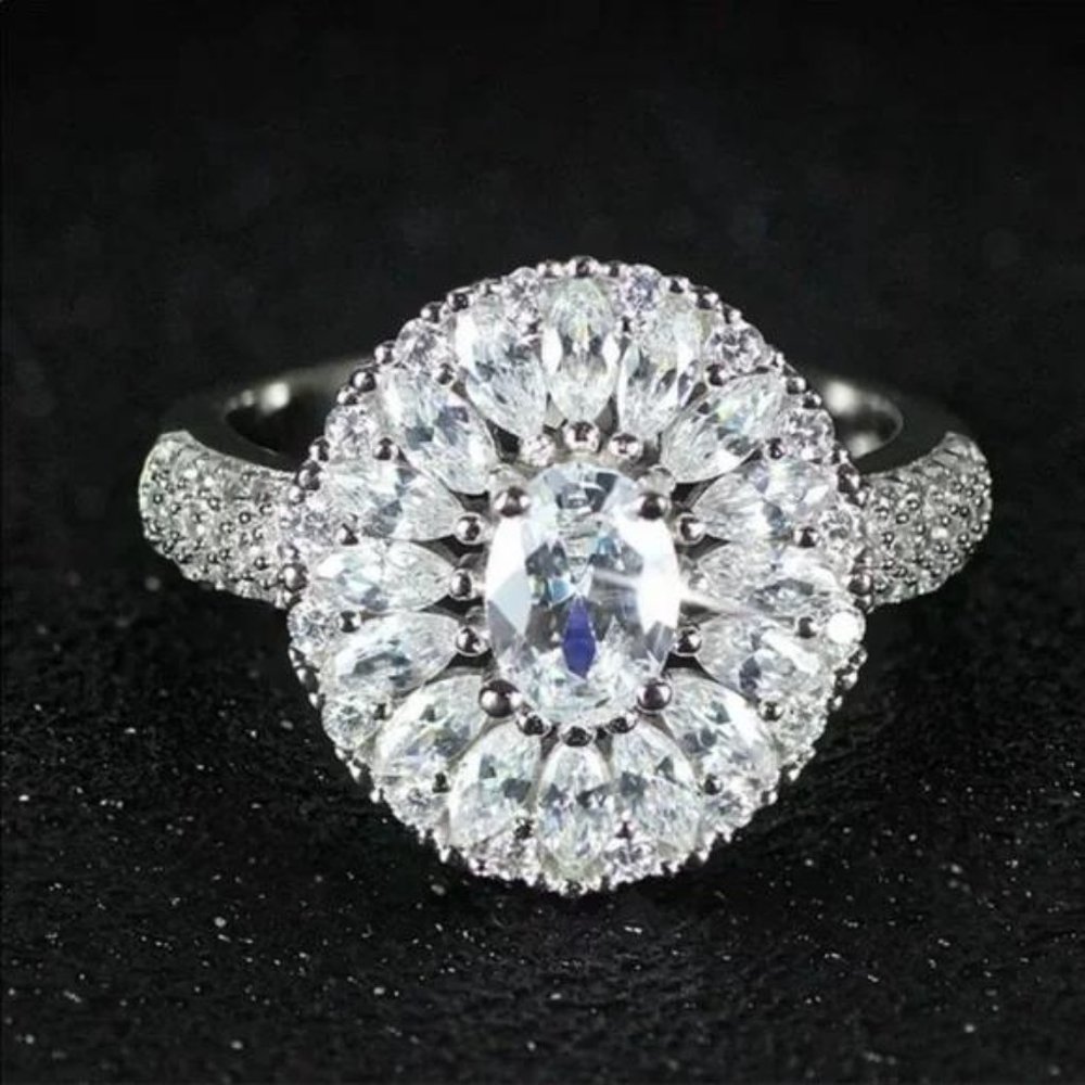 MARQUISE 925 STERLING SILVER OVAL DIAMOND RING, CUTE RING, SHINY RING. - Picture 3 of 3